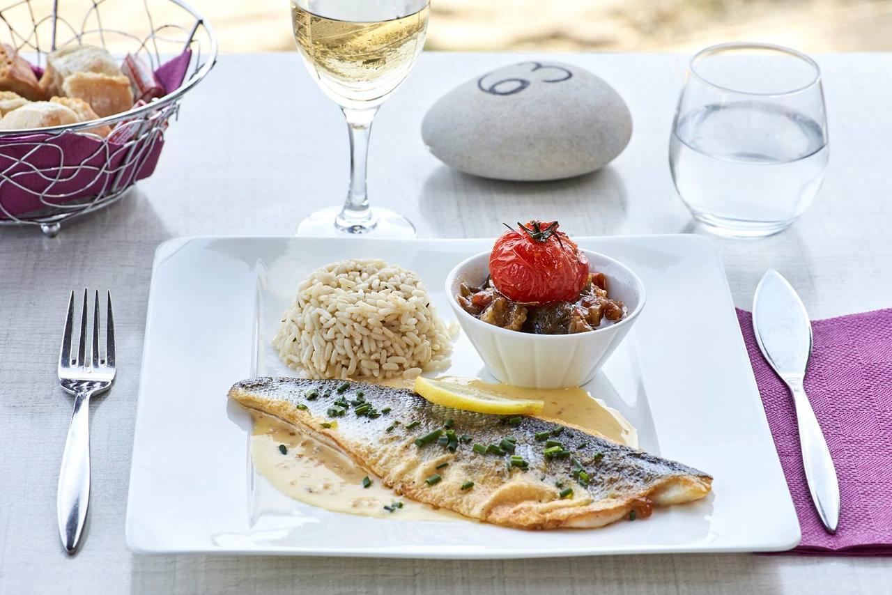 Hotel Restaurant L'Escale D'En Arz Ile d'Arz المظهر الخارجي الصورة